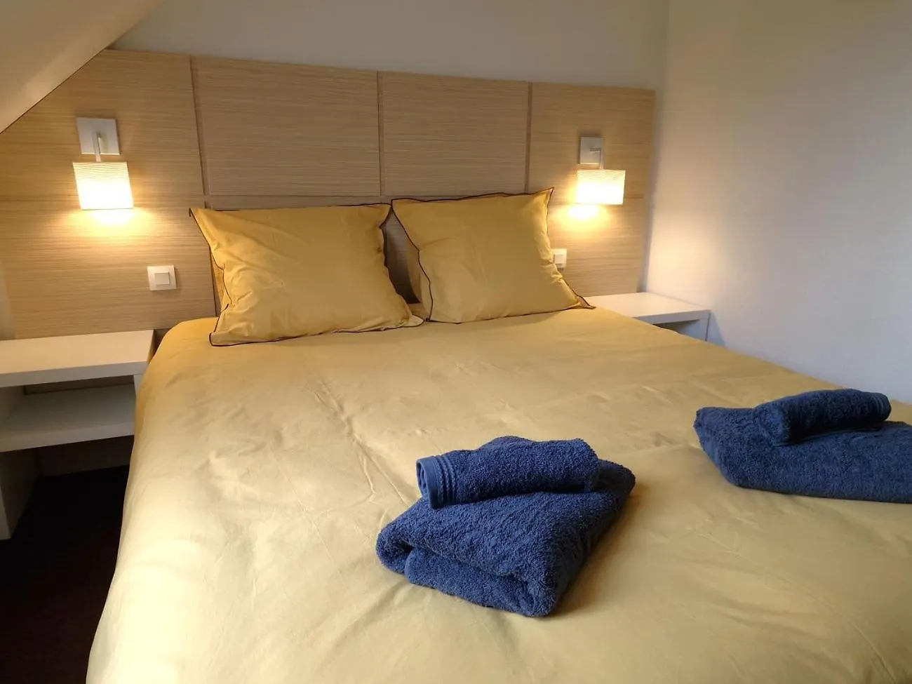 Nid D'Aven Charmante Maison, Piscine De Fevrier A Octobre 1-6P Dans Residence بونت-آفين فرنسا